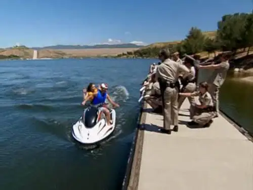 Reno 911! Temporada 4 Episodios 3 • Sub Español