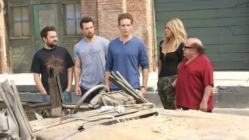 Colgados en Filadelfia Temporada 13 Episodios 5 • Sub Español