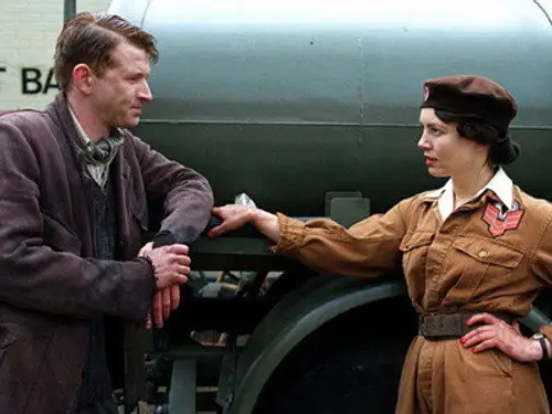 Foyle's War Temporada 2 Episodios 2 • Sub Español