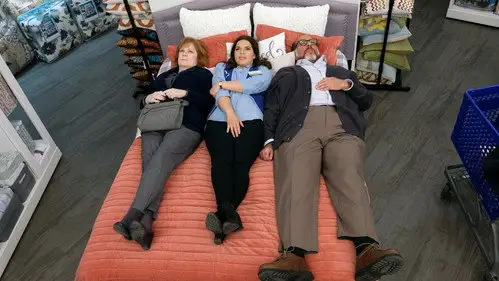 Superstore Temporada 4 Episodios 7 • Sub Español