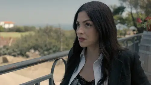 Santita Temporada 1 Episodios 6 • Sub Español