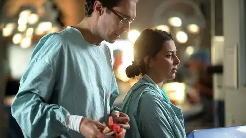 Holby City Temporada 14 Episodios 16 • Sub Español
