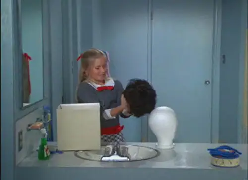 The Brady Bunch Temporada 2 Episodios 15 • Sub Español