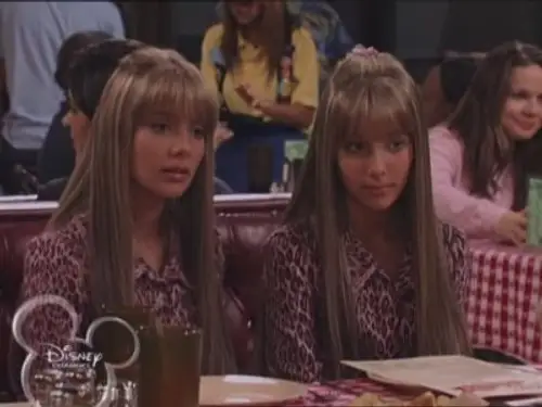 Hotel, dulce hotel: Las aventuras de Zack y Cody Temporada 2 Episodios 11 • Sub Español
