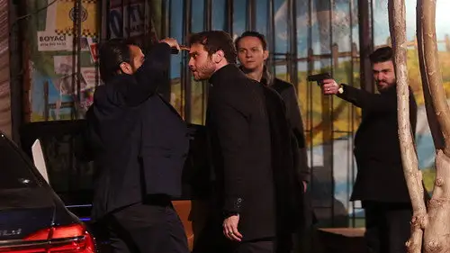 Çukur Temporada 1 Episodios 11 • Sub Español