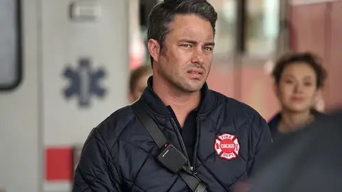 Chicago Fire Temporada 3 Episodios 23 • Sub Español