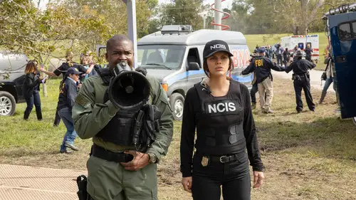 NCIS: Nueva Orleans Temporada 6 Episodios 10 • Sub Español