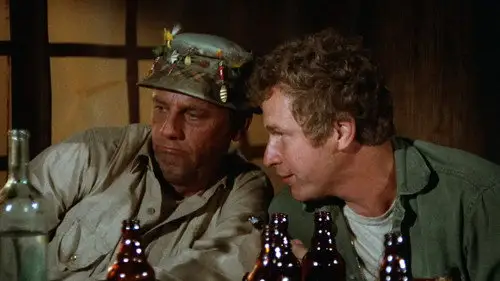 M*A*S*H Temporada 3 Episodios 24 • Sub Español