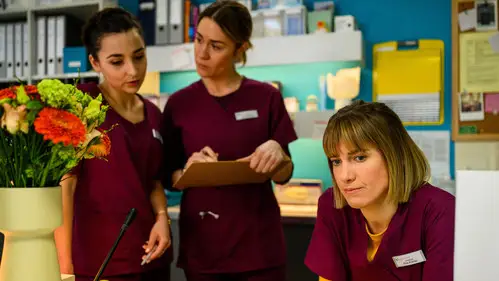 Bettys Diagnose Temporada 10 Episodios 13 • Sub Español