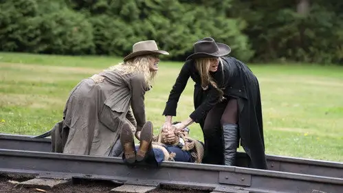 DC's Legends of Tomorrow Temporada 5 Episodios 7 • Sub Español