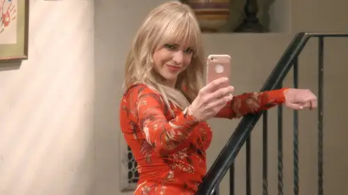 Mom Temporada 5 Episodios 19 • Sub Español