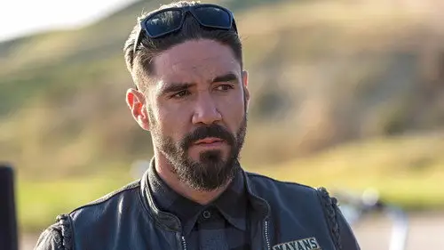Mayans M.C. Temporada 1 Episodios 2 • Sub Español