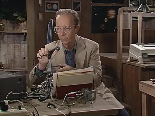 ALF Temporada 4 Episodios 5 • Sub Español