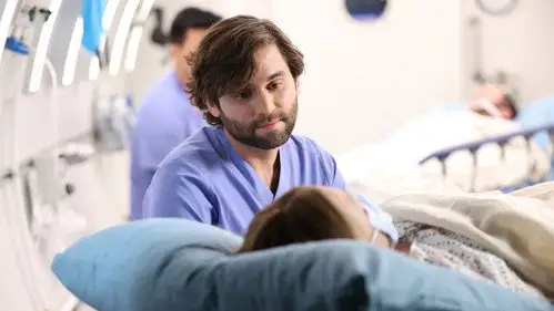 Anatomía de Grey Temporada 17 Episodios 12 • Sub Español