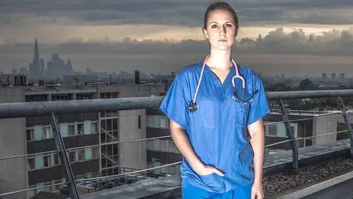 24 Hours in A&E Temporada 5 Episodios 2 • Sub Español