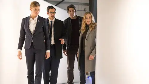 DC's Legends of Tomorrow Temporada 3 Episodios 16 • Sub Español