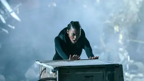 Black Lightning Temporada 1 Episodios 3 • Sub Español
