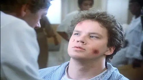 St. Elsewhere Temporada 1 Episodios 2 • Sub Español