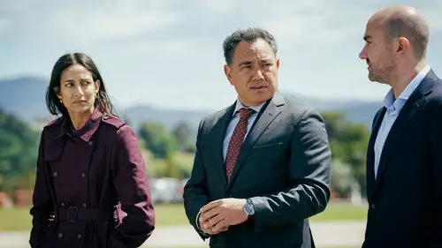 Ground Up Temporada 1 Episodios 2 • Sub Español