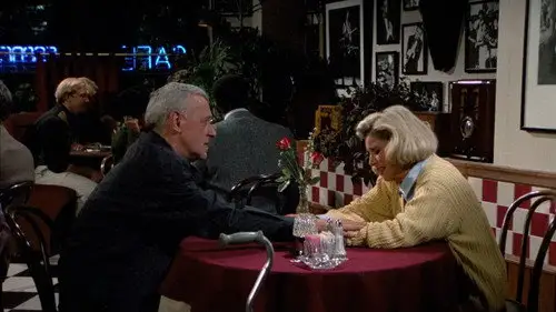 Frasier Temporada 1 Episodios 8 • Sub Español