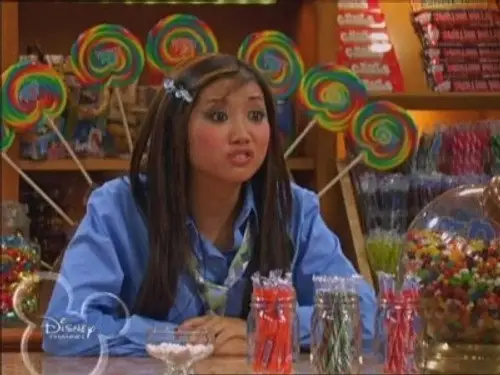 Hotel, dulce hotel: Las aventuras de Zack y Cody Temporada 2 Episodios 15 • Sub Español
