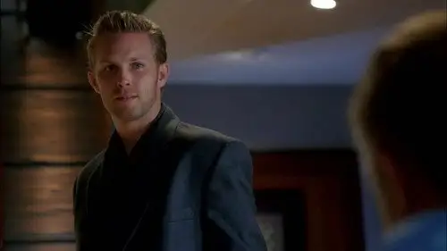 Las Vegas Temporada 4 Episodios 2 • Sub Español
