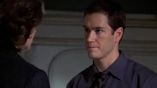 NYPD Blue Temporada 12 Cap 7 • Español Online