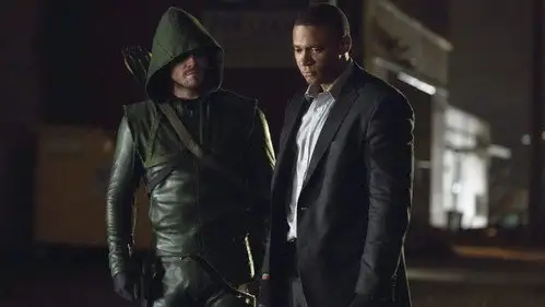 Arrow Temporada 1 Episodios 11 • Sub Español