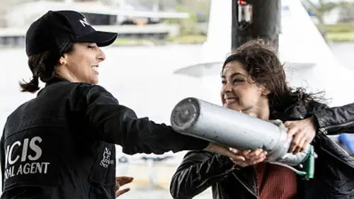 NCIS: Nueva Orleans Temporada 6 Episodios 19 • Sub Español