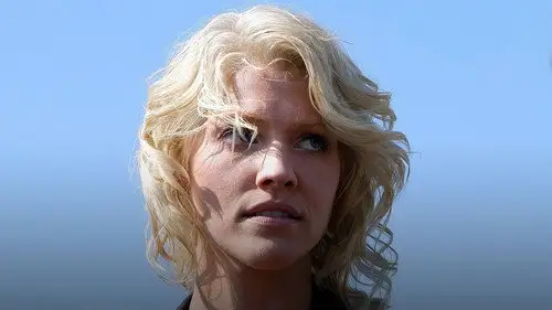 Battlestar Galactica 2004 Temporada 1 Episodios 6 • Sub Español