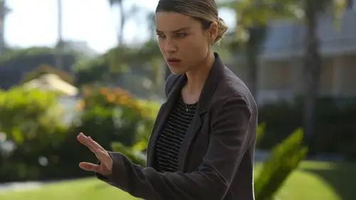 Lucifer Temporada 2 Episodios 5 • Sub Español