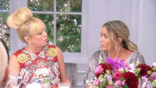 Mujeres ricas de Beverly Hills Temporada 10 Episodios 3 • Sub Español