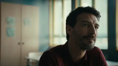 La preside Temporada 1 Episodios 7 • Sub Español