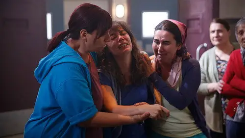 Avlu: El patio Temporada 1 Episodios 10 • Sub Español