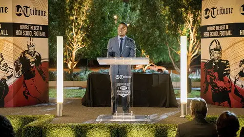 All American Temporada 1 Episodios 9 • Sub Español