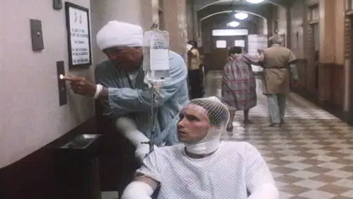 St. Elsewhere Temporada 3 Episodios 4 • Sub Español