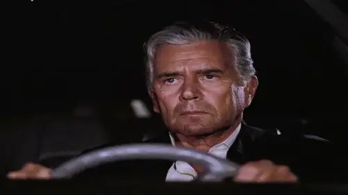 Dinastía 1981 Temporada 8 Episodios 1 • Sub Español