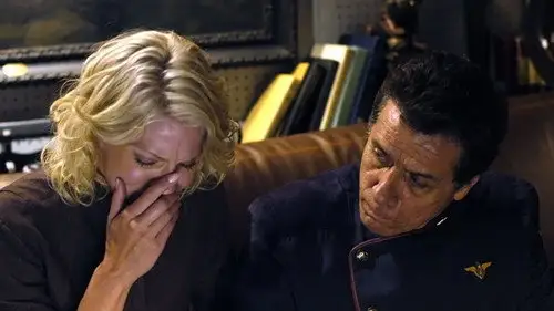 Battlestar Galactica 2004 Temporada 1 Episodios 7 • Sub Español