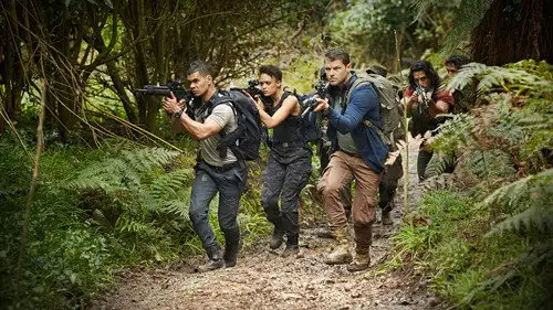 Hunters 2016 Temporada 1 Episodios 3 • Sub Español