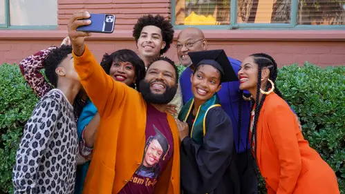 grown-ish Temporada 4 Episodios 18 • Sub Español