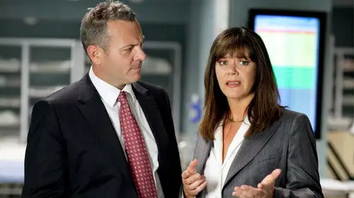 Casualty Temporada 25 Episodios 3 • Sub Español