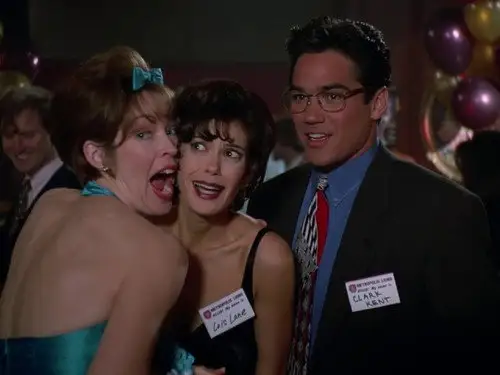 Lois y Clark: Las nuevas aventuras de Superman Temporada 3 Episodios 20 • Sub Español