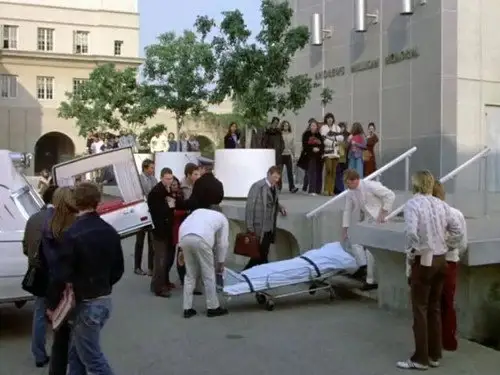 Ironside Temporada 7 Episodios 19 • Sub Español