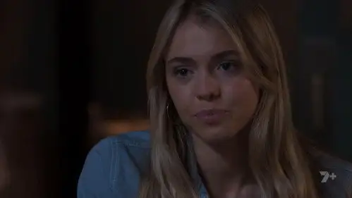Home and Away Temporada 39 Cap 7 • Español Online