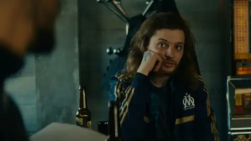 Krwawe wybrzeże S1E2 • Oglądaj Online