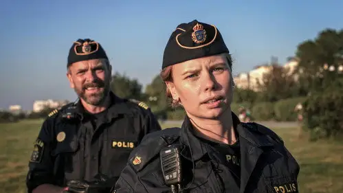 La delgada línea azul Temporada 1 Episodios 2 • Sub Español