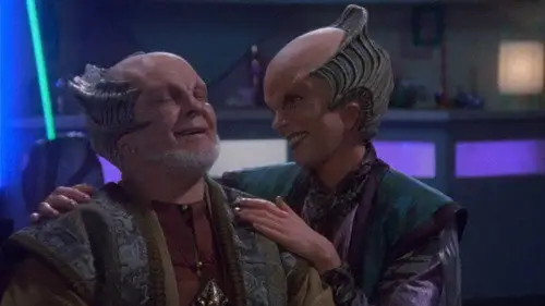 Babylon 5 Temporada 1 Episodios 18 • Sub Español