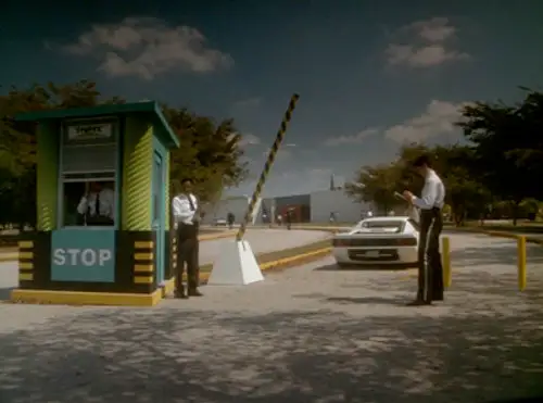Corrupción en Miami Temporada 5 Episodios 18 • Sub Español