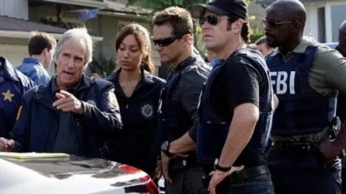 Numb3rs Temporada 5 Episodios 4 • Sub Español