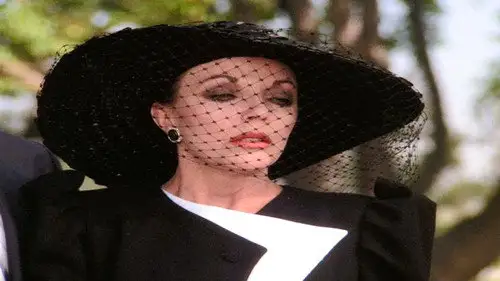 Dinastía 1981 Temporada 5 Episodios 4 • Sub Español